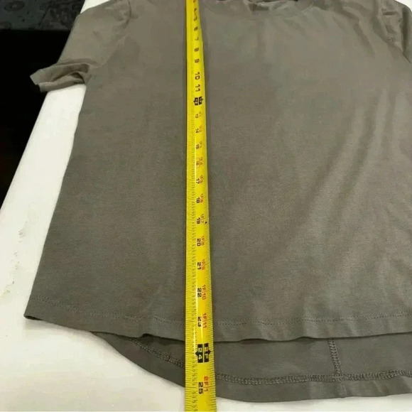 CALIA Women’s Top Tee Shirt Size Medium Short Sleeve Crew Neck  Taupe - Picture 5 of 6